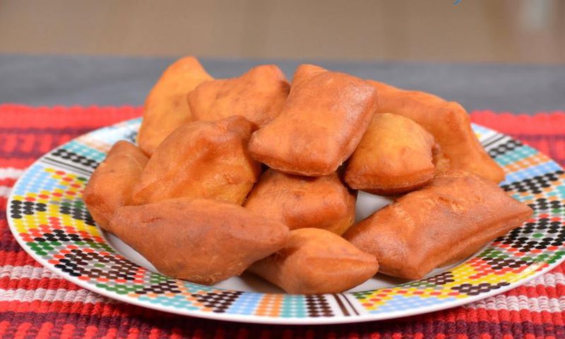 Mini-mandazi (Chef Raphael -YouTube)