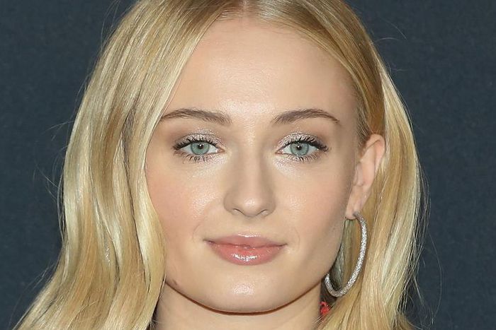Sophie Turner Lost Period Due To Extreme Dieting