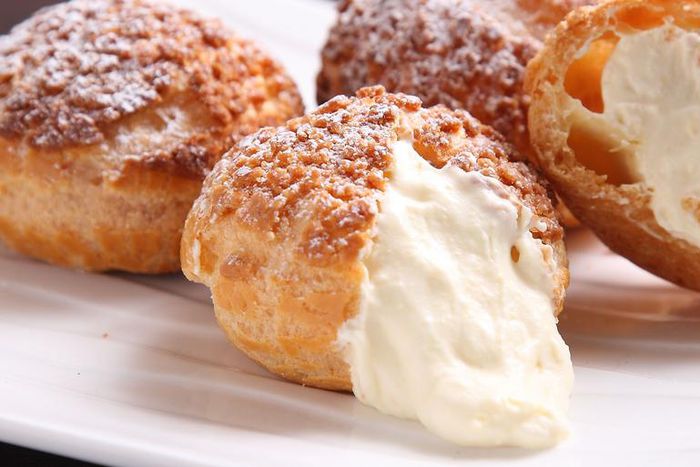 Dr. Pimple Popper Removes Several Back Cysts