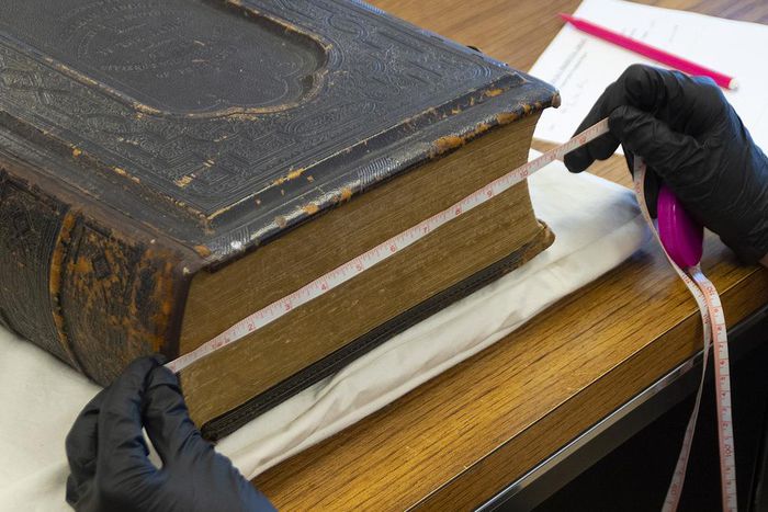 Unveiling a Lincoln Bible That Was Sitting in Plain Sight All These Years