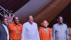 Kalonzo Muyoka, Kamotho Waiganjo, President Uhuru Kenyatta, Anne Waiguru and Raila Odinga