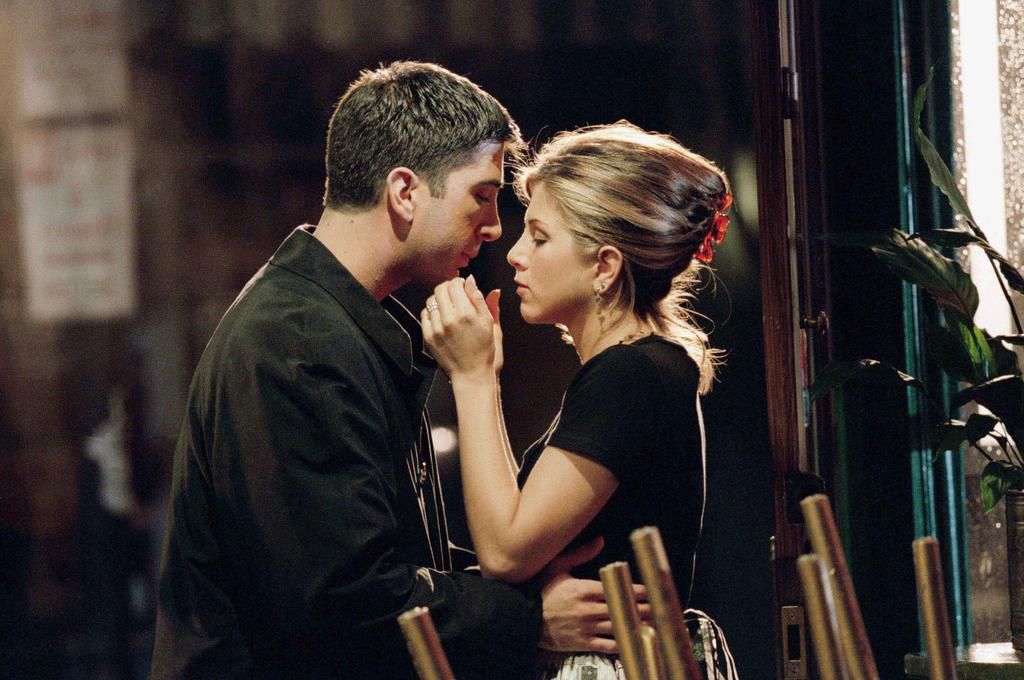 18 Best 'Friends' Episodes You NEED To Watch
