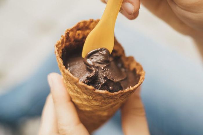 Dr. Pimple Popper Pops Cyst In Time-Lapse