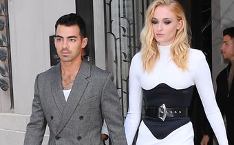 Sophie Turner Ditched Joe At The VMAs