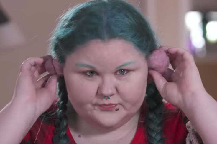 Dr. Pimple Popper Tackles Mysterious Ear Growths