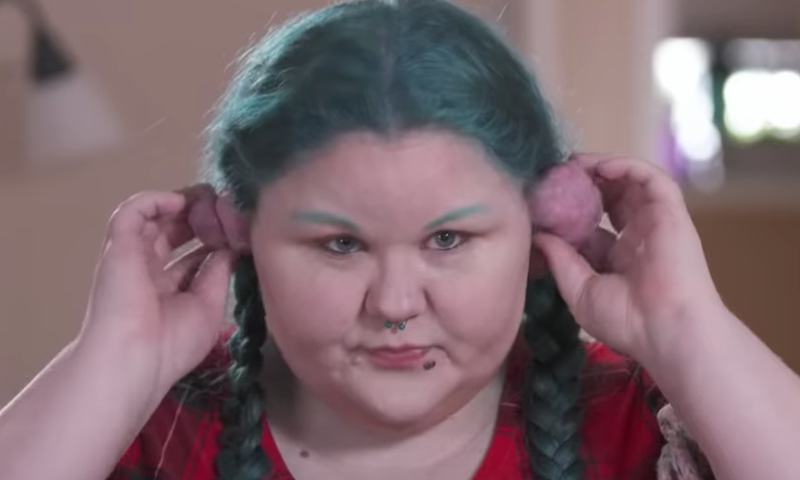 Dr. Pimple Popper Tackles Mysterious Ear Growths