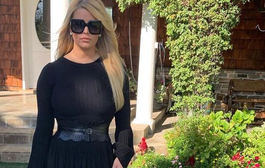 Jessica Simpson Shares 100-Pound Weight Loss