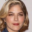 Selma Blair Shares Photo Of Newly-Shaved Head