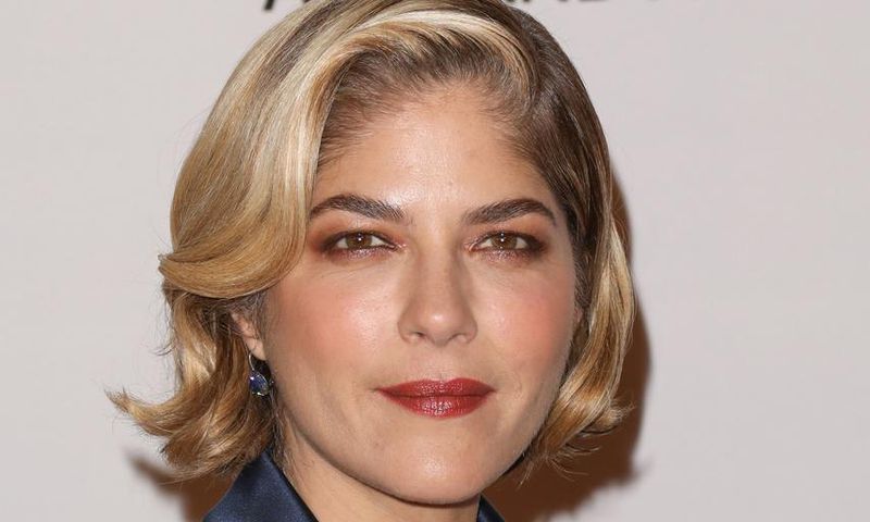 Selma Blair Shares Photo Of Newly-Shaved Head
