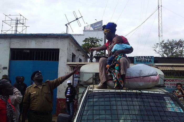 Sonko offers Sh40,000 reward for video of harassed female hawker forced to climb on Kanjo vehicle with baby at Fire Station in Nairobi CBD
