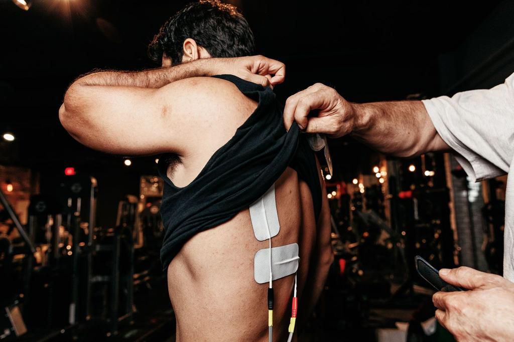 Kumail Nanjiani Is an Action Hero In Training