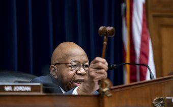 Elijah Cummings, Powerful Democrat Who Investigated Trump, Dies at 68