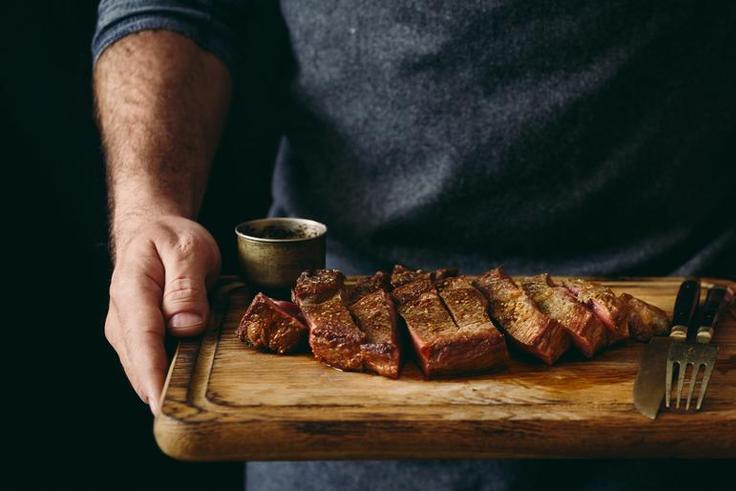 There’s Only One Right Way to Cook a Steak