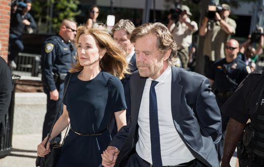 Actress Gets 14-Day Sentence in College Admissions Fraud Scandal
