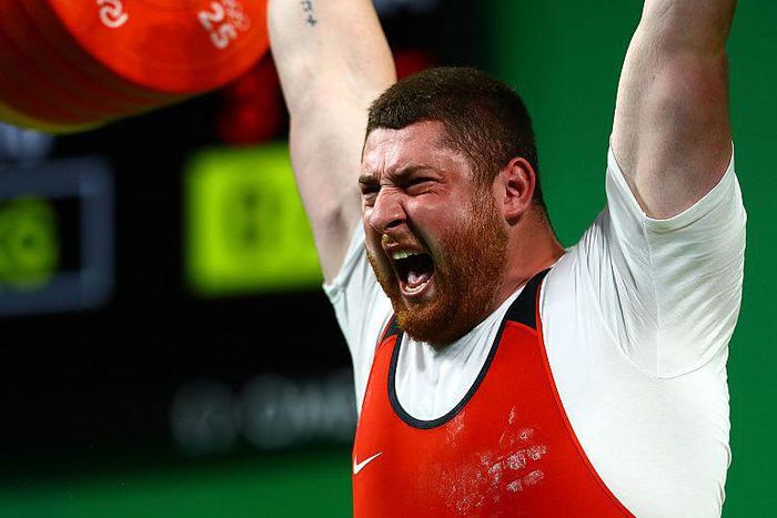 Video: Olympian Nails the Heaviest Clean and Jerk