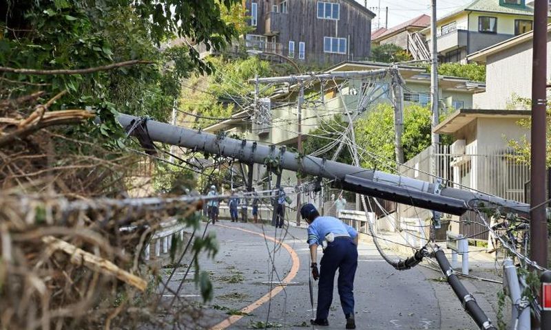Experts accuse the Japanese government and utility companies of being unprepared as tens of thousands of homes were still without power nearly two weeks after Typhoon Faxai hit