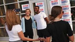 Elizabeth Warren's Big Challenge: Winning Black Voters
