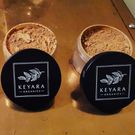 Keyara setting powders (Instagarm)