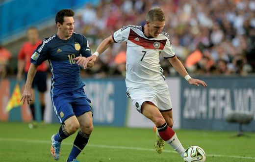 Germany midfielder Bastian Schweinsteiger (R) would be welcome to join the national team's coaching set up, head coach Joachim Loew said in Dortmund on Tuesday.