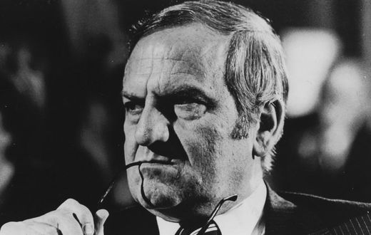 Lee Iacocca, Visionary Automaker Who Led Both Ford and Chrysler, Is Dead at 94