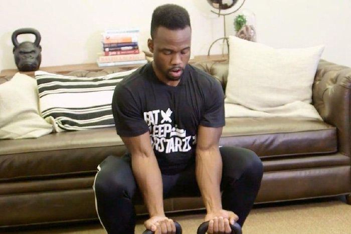 This Hardcore Abs Sequence Will Pumps Your Arms