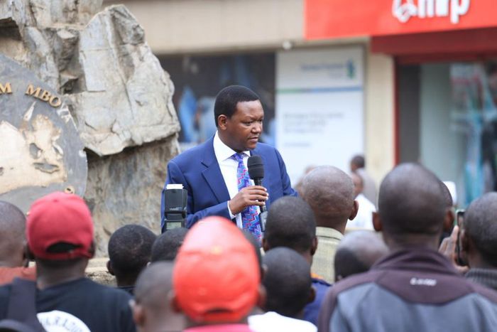 Governor Alfred Mutua addressing Kenyans at Nairobi CBD