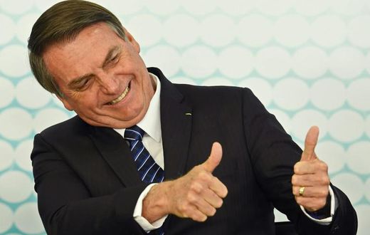 Doctors have removed a feeding tube from the nose of Brazilian President Jair Bolsonaro, who underwent a fourth operation on a stomach wound sustained during his election campaign in 2018