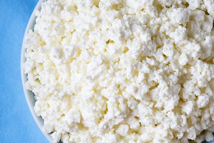 Dr. Pimple Popper Removes A Huge Cheek Cyst