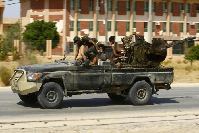 Fighters loyal to the internationally-recognised Government of National Accord are pictured during clashes with forces loyal to strongman Khalifa Haftar, in Espiaa, about 40 kilometers (25 miles) south of the Libyan capital Tripoli