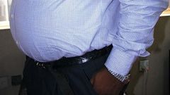 ___7259619___2017___9___5___7___pot-belly-black-man