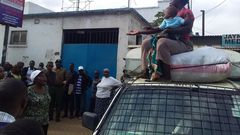 Sonko offers Sh40,000 reward for video of harassed female hawker forced to climb on Kanjo vehicle with baby at Fire Station in Nairobi CBD