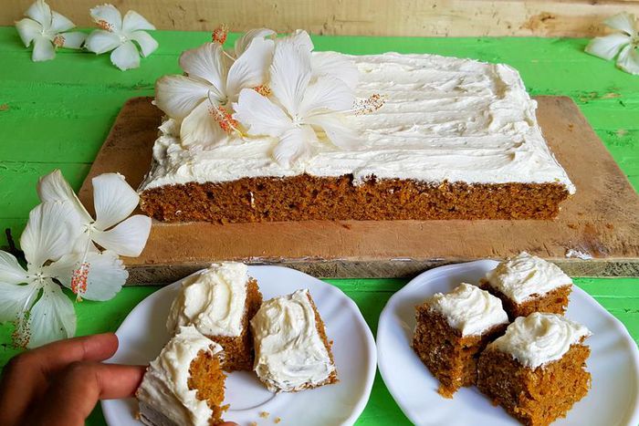 Kaluhi's Kitchen carrot cake(Kaluhi's Kitchen)