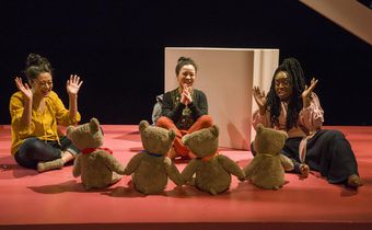 'Mothers' Review: Mommy and Me and the Apocalypse