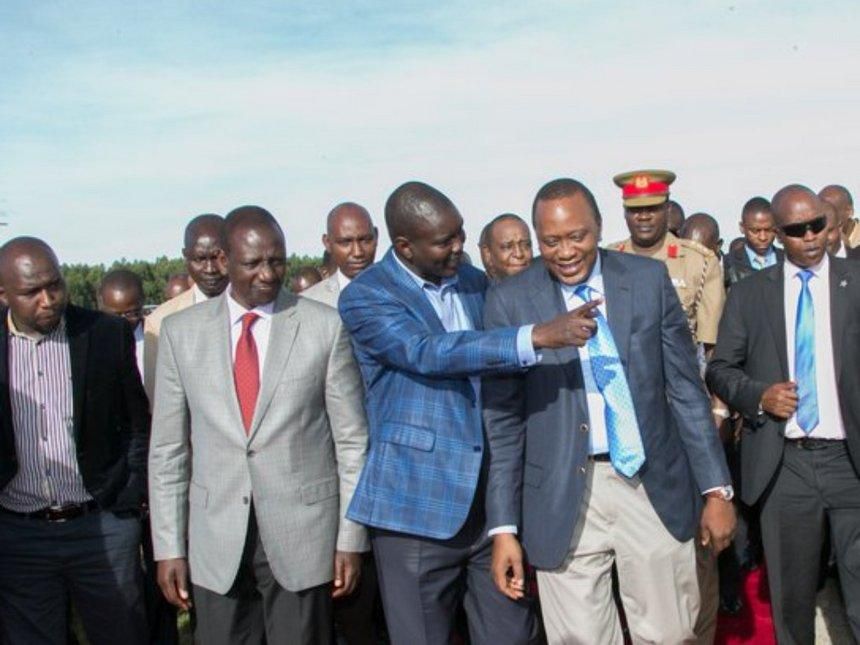 Kipchumba Murkomen, DP Ruto, Jackson Mandago and President Kenyatta at a past event