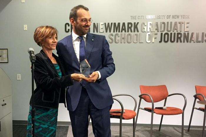 Paolo Borrometi founded the news website La Spia in 2013, where he documented the role of organized crime in local agribusiness