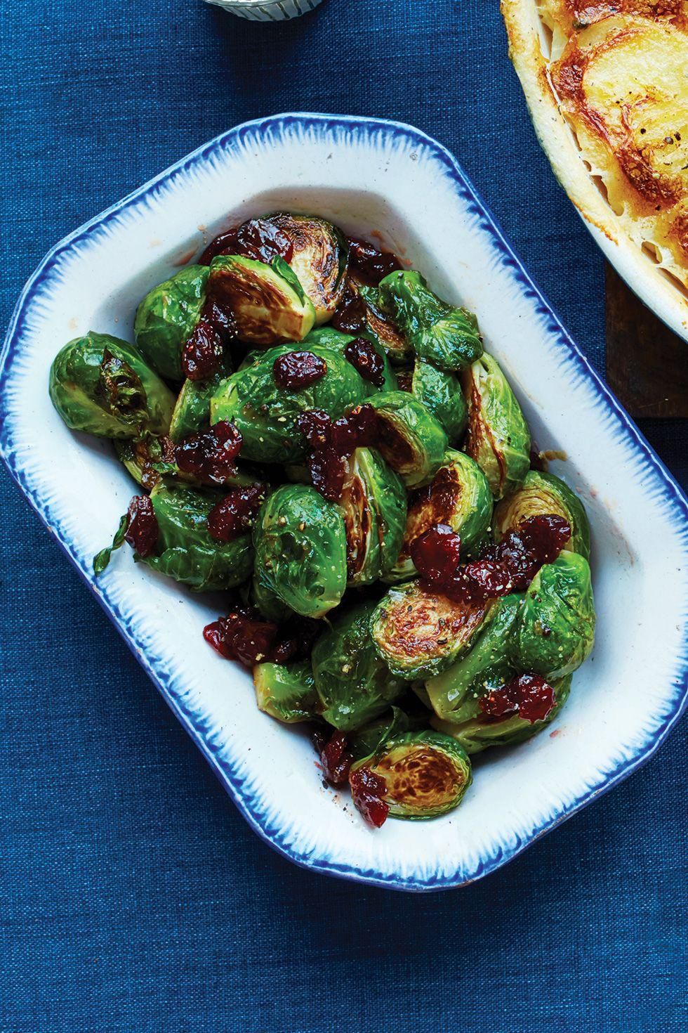 25 Vegan Thanksgiving Recipes You Won't Be Mad About Eating