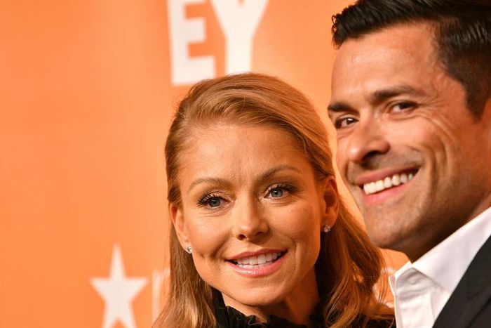 Kelly Ripa's Family Had An Awkward Father's Day