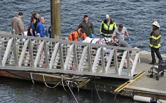 2 more bodies found after Alaska plane collision, bringing number killed to 6
