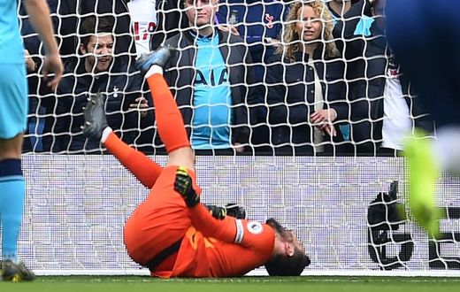 Tottenham and France goalkeeper Hugo Lloris is 'almost certainly' out of action for the rest of the year, according to France coach Didier Deschamps