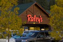 The 10 Healthiest Grocery Stores In The U.S., According To Nutritionists