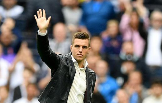 Tottenham midfielder Giovani Lo Celso will be out until the end of October