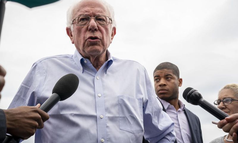 'No Compromise,' Democratic Hopefuls Say About Gun Control