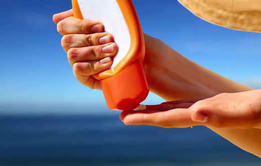 Does Sunscreen Really Expire?