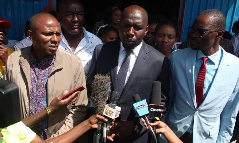 File image of Elgeyo-Marakwet Senator Kipchumba Murkomen (Centre) Kikuyu MP Kimani Ichungwa (left) and Kimilili MP Didmus Barasa