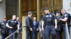 Under Indictment, Defiant Avenatti Tries to Turn Focus Back to Trump