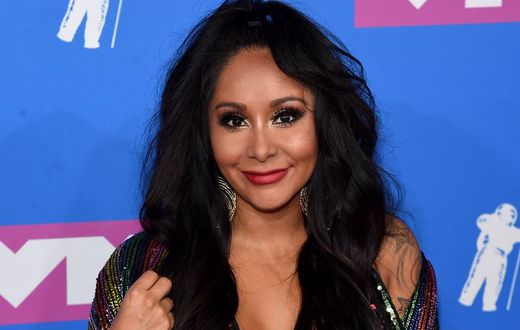 Snooki Just Shared A Bikini Pic 2 Weeks Postpartum