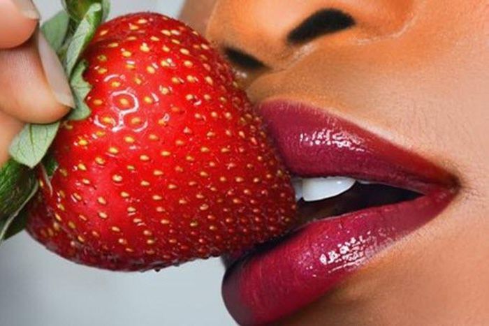Beauty benefits of strawberries (Liberal America)