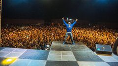 Harmonize on Stage. Lady faints on stage in the Middle of Harmonize’s performance (Video)