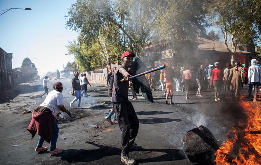 Gov't gives Kenyans in South Africa next directive after Xenophobic attacks