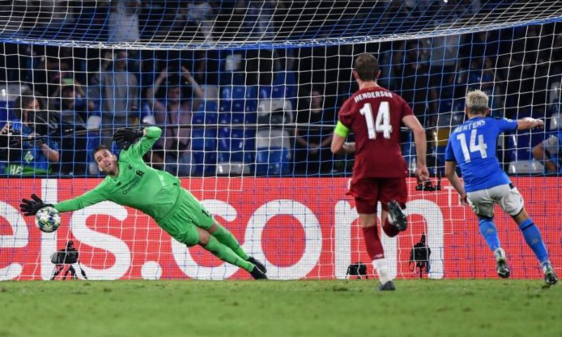 Mertens' penalty helped Napoli down holders Liverpool